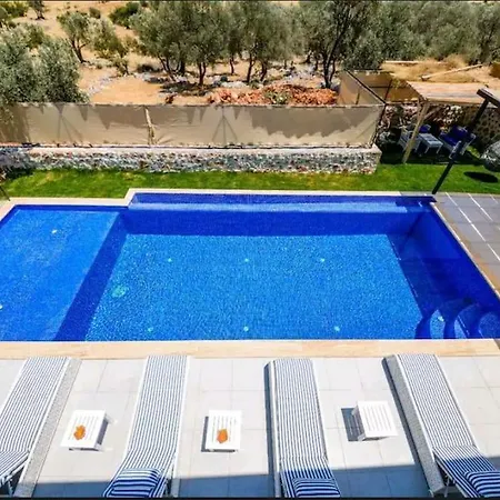 Karagul Villa